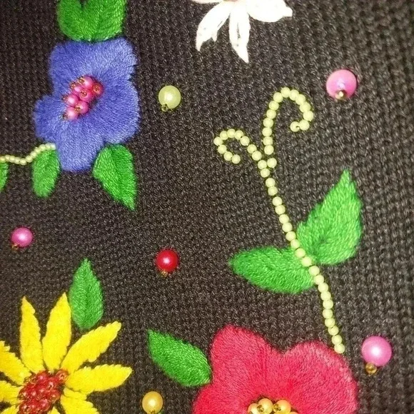Vintage Victoria Jones Beaded Sweater Vest Women's Sz M Embroidered Flowers - Picture 5 of 7